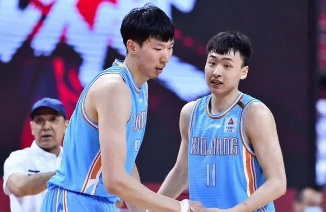 因为他们愈发觉得，再不抓紧机会拿下这一份，今晚势必要无功而返。